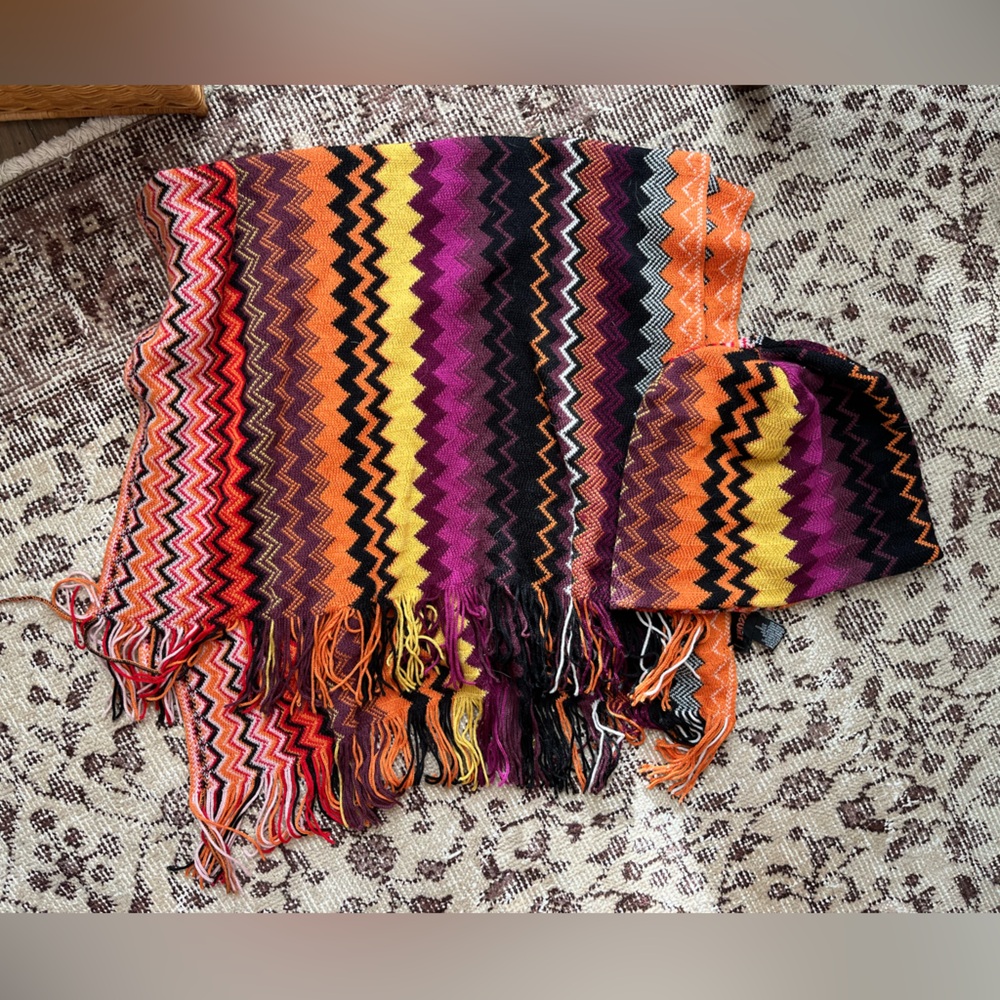 Missoni Multicolor Zigzag Scarf and Hat Set